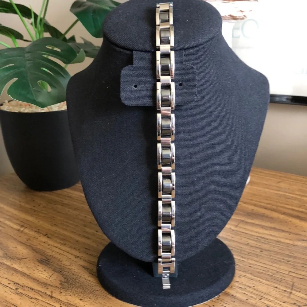 Stainless Steel and Black Bracelet - Picture 3 of 8